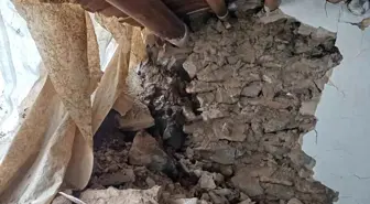 Batman'da heyelan: Kayaların düştüğü ev yıkıldı