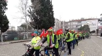 Bayrak için pedal çevirdiler