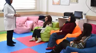 Bitlis'te anne adayları gebe okulunda doğuma hazırlanıyor