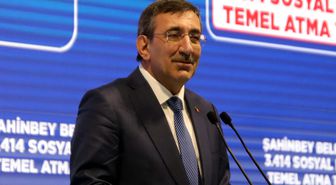 Cevdet Yılmaz: Deprem harcamalarına yaklaşık 90 milyar dolarlık bir kaynak ayırdık