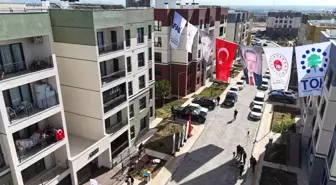 Depremzede aile: 'İnsanlar arkamızdaki güçlü iradeye güvensin'