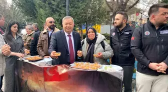Devlet Memurları Konfederasyonu 6 Şubat depreminde hayatını kaybedenler için lokma hayrı yaptı