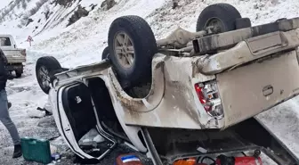 Hakkari'de trafik kazası: 2 yaralı