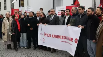 İzmir'de 'İyilik Kanımızda Var' kan bağışı kampanyası tanıtıldı
