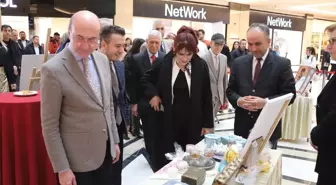Konya'da huzurevi sakinlerinin el emekleri sergiye dönüştü