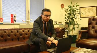 Türkiye'nin BM Viyana Ofisi Nezdinde Büyükelçisi Eler, AA'nın 'Yılın Kareleri' oylamasına katıldı