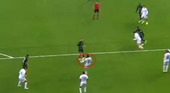 VAR devreye girdi ve penaltı! Kocaelispor-Beşiktaş maçında ilk gol geldi