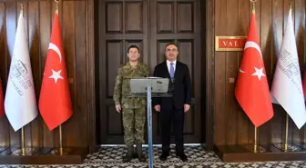 1. Ordu Komutanı Orgeneral Ersay, Tekirdağ Valisi Soytürk'ü ziyaret etti