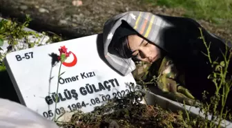 3 yıl öncesine kadar dizinde yattığı babaannesinin mezar taşına başını yaslayıp, geçmişi yad etti