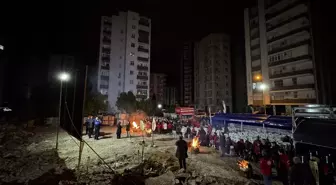 Adana'da 6 Şubat depremlerinde hayatını kaybedenler anıldı