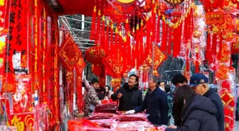 Albüm: Çin'de Yeni Yıl Öncesi Alışveriş Yoğunluğu Arttı