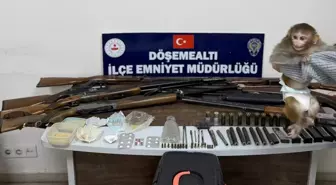 Antalya'da düzenlenen uyuşturucu operasyonunda 3 kişi gözaltına alındı