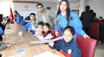 Antalya'da 'Model Uçak Yapım' etkinliği düzenlendi