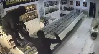 Batman'da 90 saniyede milyonluk kuyumcu soygunu kamerada