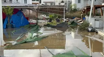 Bodrum ve Marmaris'te sağanağın ardından temizlik çalışması başlatıldı