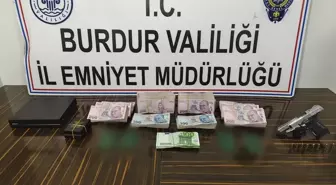 Burdur'da fuhuş operasyonunda yakalanan 2 zanlı tutuklandı