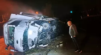 Bursa'da direksiyon hakimiyetini kaybeden tır kanala uçtu