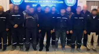 Bursa'da göçmen kaçakçılığına yönelik operasyon: 13 yabancı uyruklu şahıs yakalandı