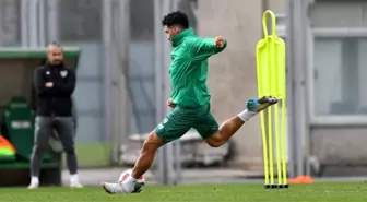 Bursaspor Isparta deplasmanı için yola çıkıyor