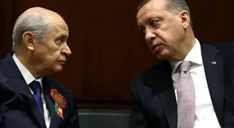 Cumhurbaşkanı Erdoğan ve Devlet Bahçeli'den depremzede aileye sürpriz ziyaret