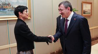 Cumhurbaşkanı Yardımcısı Yılmaz, AB Komisyonunun Genişlemeden Sorumlu Üyesi Kos'u kabul etti Açıklaması