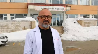 Deniz öğretmen, 26 yıl sonra ilk görev yeri Yüksekova'ya geri döndü