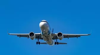 Egyptair yolcu uçağı İstanbul Havalimanı'na acil iniş yaptı