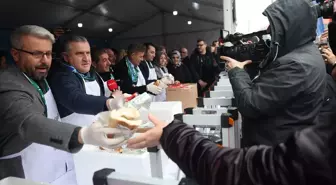 Esenler'de "11. Hamsi ve Horon Festivali" düzenlendi