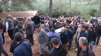 Fethiye'de trafik kazasında hayatını kaybeden babaanne ve torunu toprağa verildi