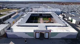 Hayat Holding 'Hayat İyi Yaşam Merkezi'yle depremzedelere desteğini sürdürüyor