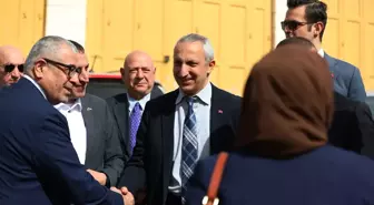 İsrail ordusundan diplomatik heyetin Harem-i İbrahim ziyareti sırasında gazetecilere giriş yasağı