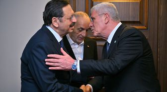 İYİ Parti Genel Başkanı Dervişoğlu, TÜRK-İŞ Başkanı Atalay ve TOBB Başkanı Hisarcıklıoğlu ile görüştü