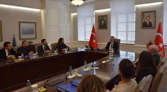 İzmir'de yerel eylem gruplarının TKDK'den hibe desteği alabilmesi için sözleşme imzalandı