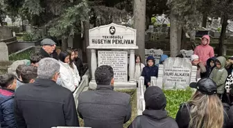 'Kaybeden gazoz içer' sözüyle hatırlanan Kırkpınar efsanesi Hüseyin pehlivan Tekirdağ'da dualarla anıldı