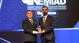 Kemer Devlet Hastanesi Başhekimi Dağlı'ya ödül verildi