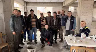 Kütahya'da yanan 2 katlı ev köylülerin desteğiyle yeniden inşa ediliyor