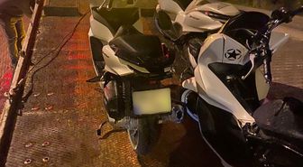 Muğla'da abartı egzozlu ve plakasız motosikletlerle yarışan 3 kişinin ehliyeti iptal edildi