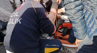 Muğla'da Ambulans Devrildi: 1 Yaralı
