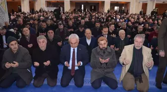 Muş'ta Kahramanmaraş merkezli depremlerde yaşamını yitirenler için mevlit okutuldu