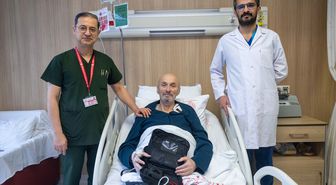 Omzunda taşıdığı yapay kalple hayata tutundu, nakil gününü bekliyor
