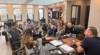 Şabanözü'nde badminton sporcularından Belediye Başkanı Özcan'a ziyaret