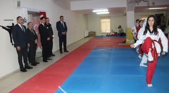 Taşova Kaymakamı Kartal'dan tekvando kursuna ziyaret