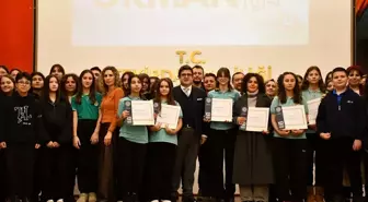 Tekirdağ'da orman sergisine katkı sunan öğretmen ve öğrencilere belge verildi