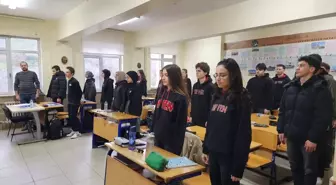 Trabzon'da 6 Şubat depremlerinde hayatını kaybedenler için saygı duruşunda bulunuldu