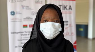 Türk hekimlerin Burkina Faso'nun ilk böbrek naklini yaptığı Kone, Türkiye'yi ziyaret etmek istiyor