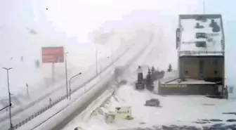 Ulaşıma kar ve tipi engeli