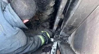 Van'da çatı yangını