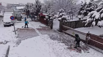 Van, Muş ve Bitlis'te 161 yerleşim yerine ulaşım sağlanamıyor