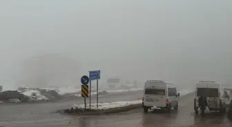 Van ve Hakkari'de 11 yerleşim yerine ulaşım sağlanamıyor