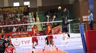 Voleybol: SMS Grup Efeler Ligi